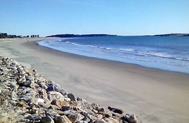 Popham Beach Direct Oceanfront Cottage Steps to the sand