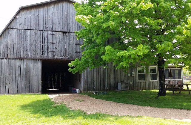 Poplar Hollow Barn