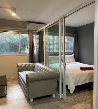 Popular Condo เมืองทองธานี