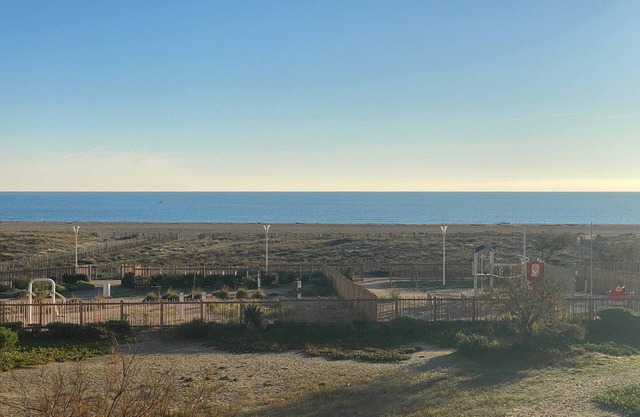 Port Leucate: AC 1BR, 4 pers, parking, near beach