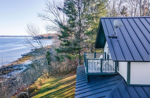 Port Lucy - Family Home w/Direct Access to Bay!