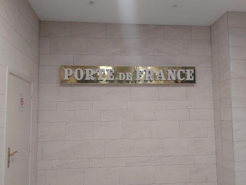 PORTE DE FRANCE