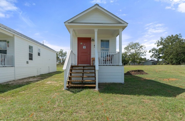 Porter's Cottage.Tiny Home Located At Stillwater Ranch