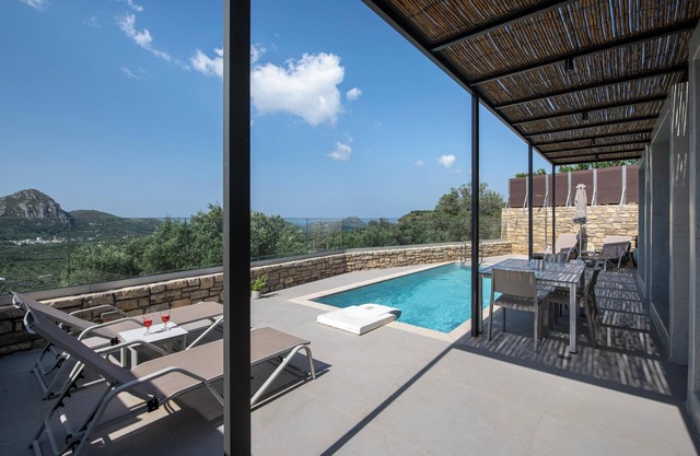 Porti Aphrodite 2- Designed for Two and Relaxation