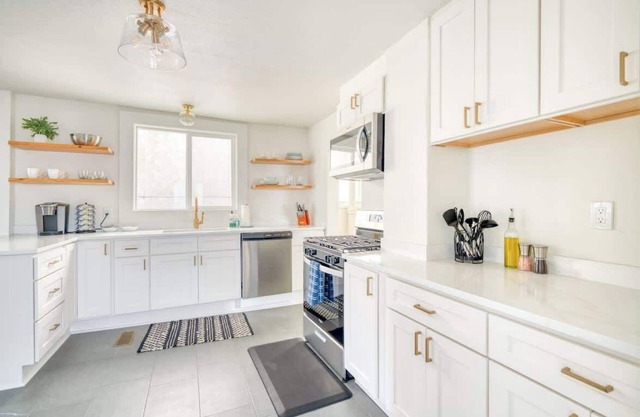 Portland Oasis - Stylish 4br Home in Nob Hill