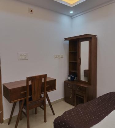 Posh 1 BHK Apt with Temple View in Guruvayur C1301