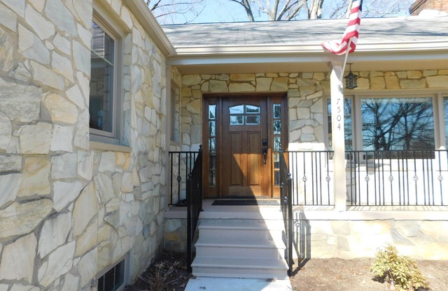 Premier Host: Cozy Family Cottage .