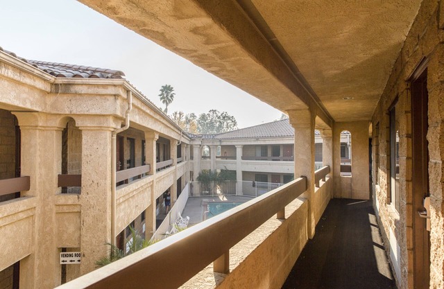 Premier Inns Thousand Oaks