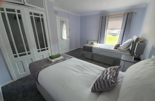 Premier - Kenilworth House