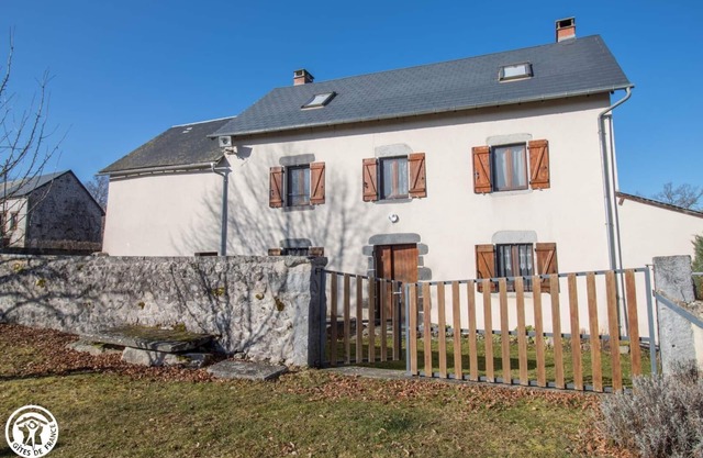 Presbytère - LA Celle-d'auvergne