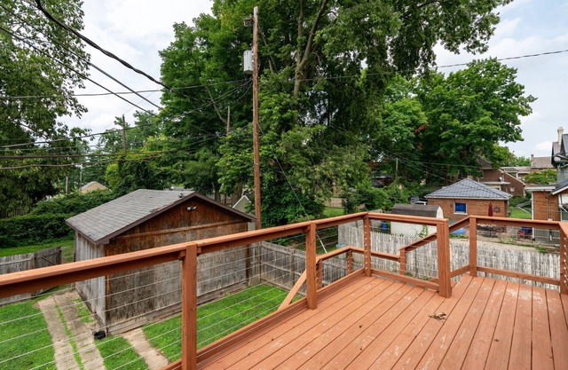 Prime Location Top Rated Clean Parking Free