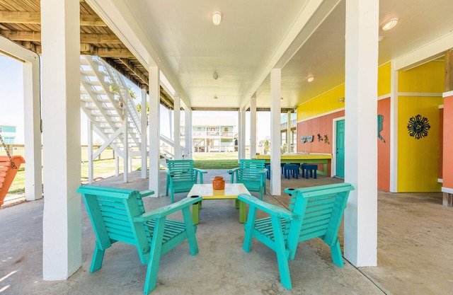 Prime | Steps to Beach | Dog Haven | Fenced Yard