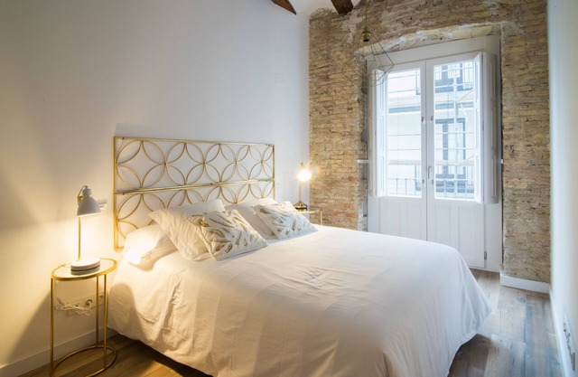 PRIMERO D - 1D - APARTAMENTOS ALMADA - Plaza del Pilar