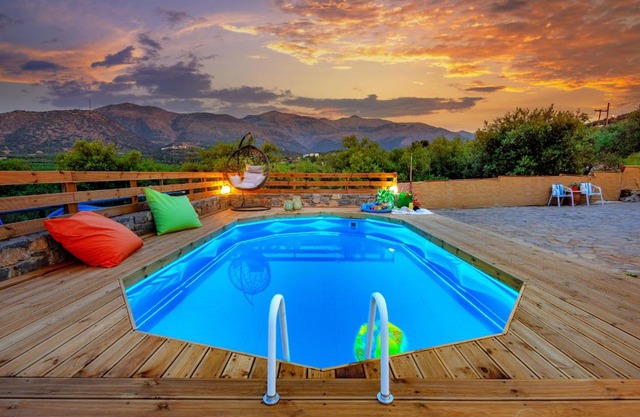 Princess Sissi, Villa-House with private pool and garden