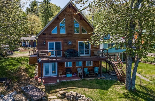 Pristine lakefront home, minutes from Belfast, shopping, dining and hiking.