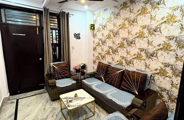 Private 1 BHK Apartment in New Delhi Couple Friendly n
