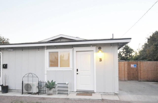 Private 2B1B Guest House in SGV Close to Los Angeles Attractions