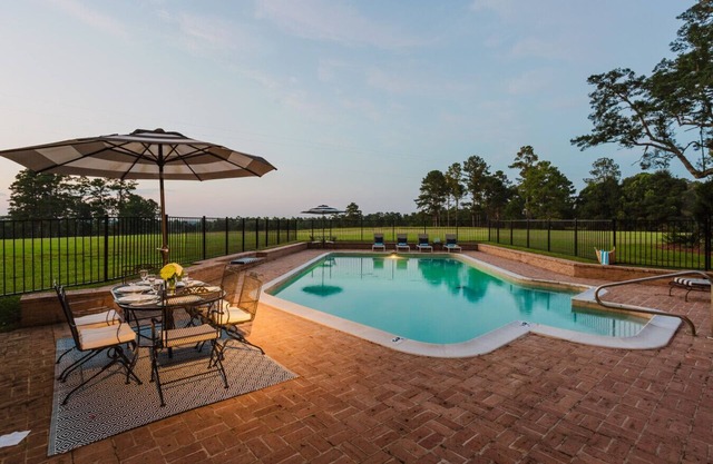 Private 85-Acre Estate Near Thomasville & Tally