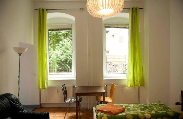 Private Apartment in Berlin's most central district 3 minutes to the river Spree