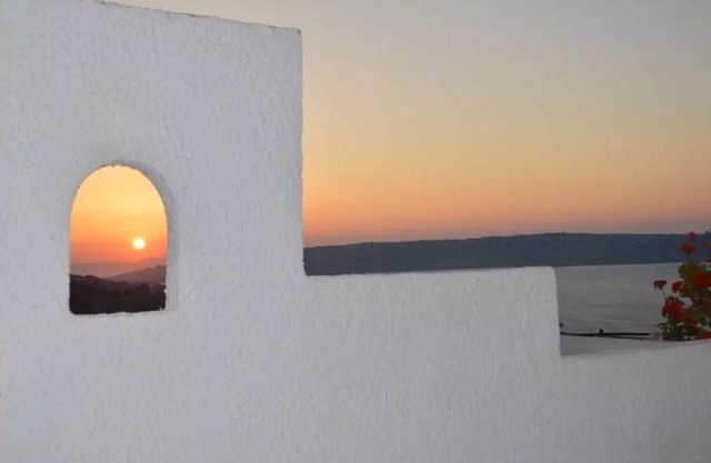 Private balcony with amazing view AP.2