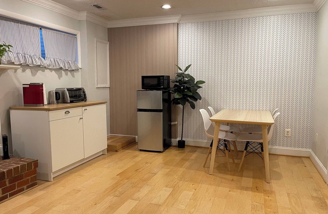 Private Basement with kitchenette
