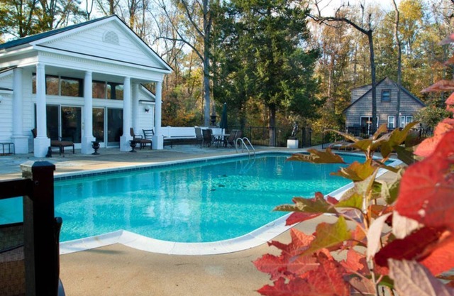 Private Country Retreat with Swimming Pool