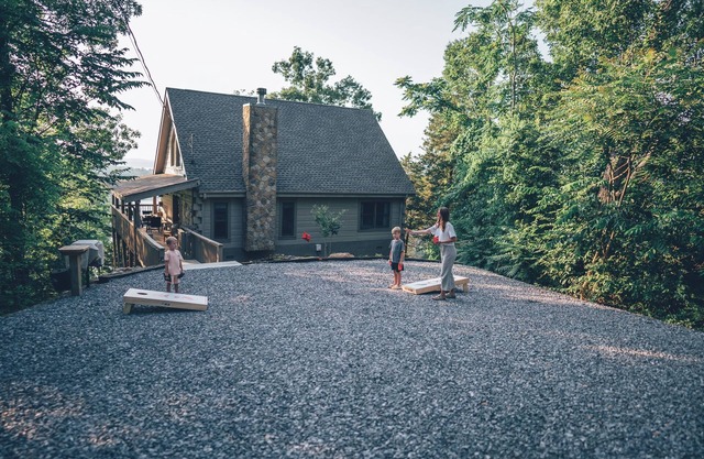 Private Douglas Lake Cabin | Hot Tub Views