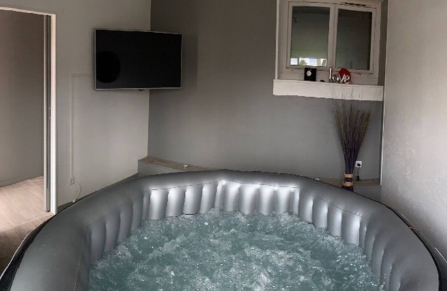 Private house with spa