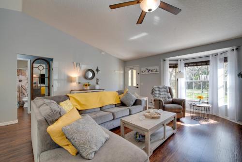 Private Heated Pool Sunny Homosassa Stay!