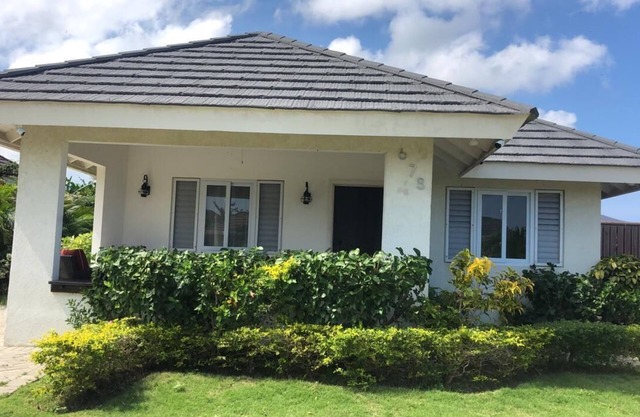 private house in gated community with access to private beach