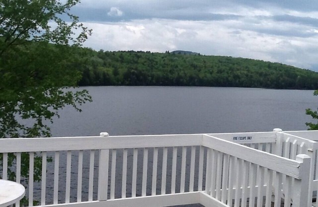 Private Lakeside Condo with Roof Deck near Sunday River and Mt Abram