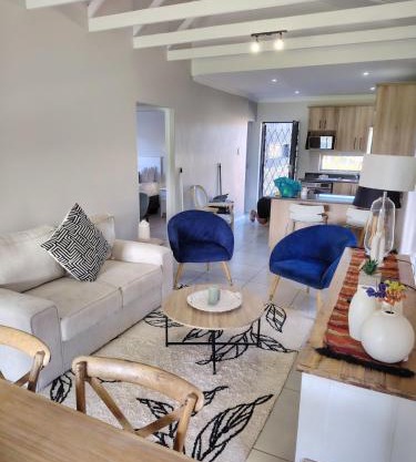 Private luxury 3 Bedroom Home