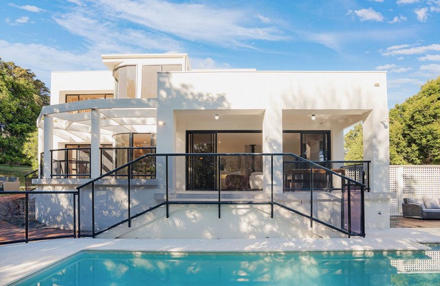 Private Oasis - Lighthouse Beach