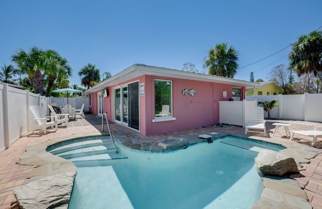 Private Pool - Misty Beach by SeaBreeze Vacation