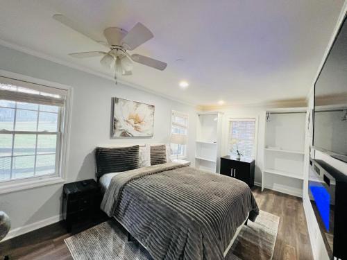 Private & Quiet Guest House I 15 Min from DC