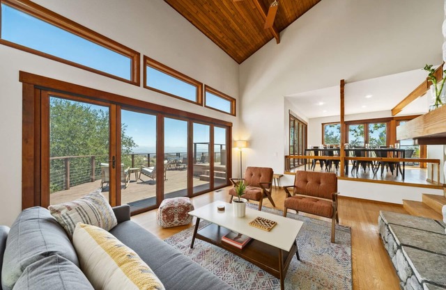 Private Retreat w/Pool + Hot Tub & Expansive Deck Views