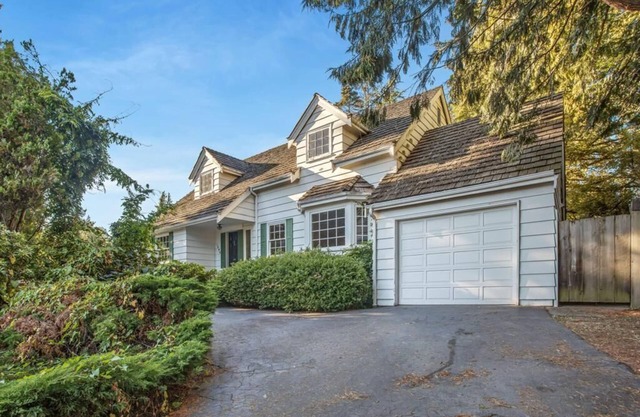 Private Stay Close To Airport & Downtown