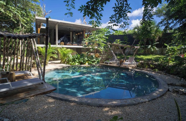 Private villa in the jungle with pool -Ulkan Tulum