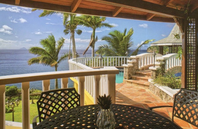 Private Villa, Luxury Living at its Finest.