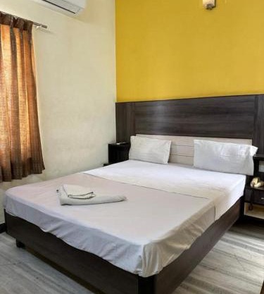 Priyaa Towers
