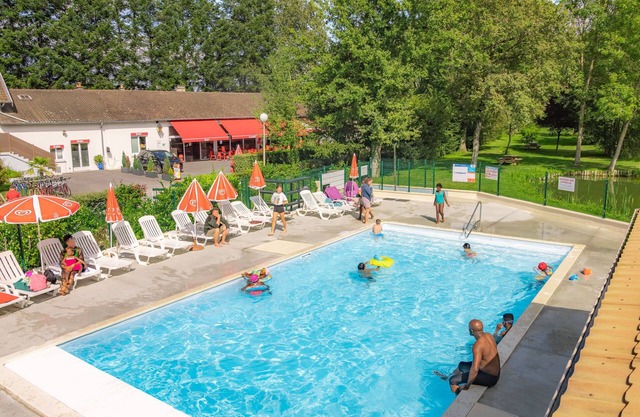 Proche Disney & Paris | Camping 4* avec piscine