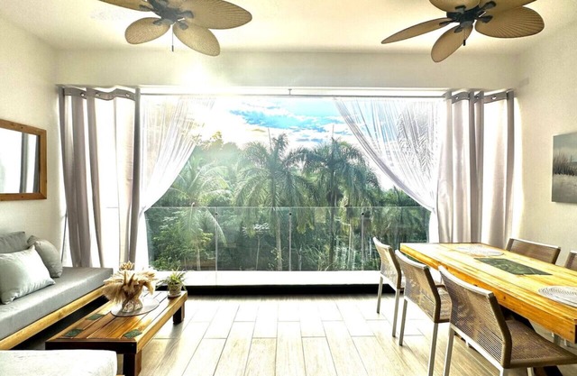PROMO All-New Condo TreeTops & Ocean Views