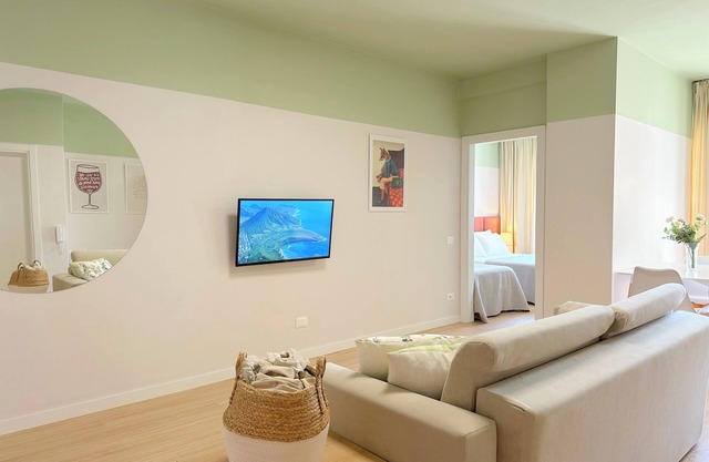 PROMO PRICE - Home by the sea 1