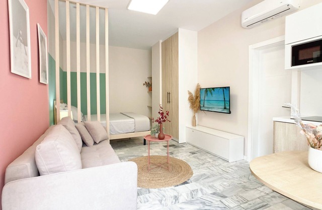 PROMO PRICE - Home by the sea
