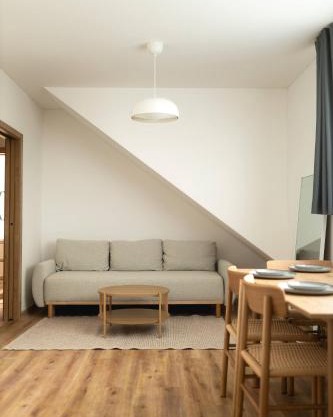 Prostorný podkrovní apartmán s výhledem