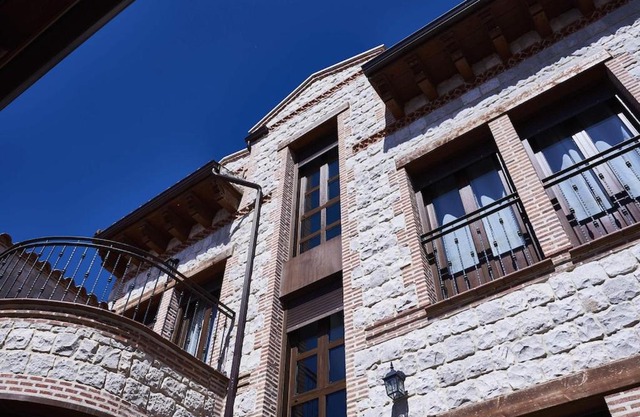 Puerta Villa