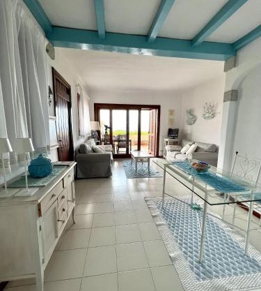 Punta Est Trilocale meravigliosa Vista Mare