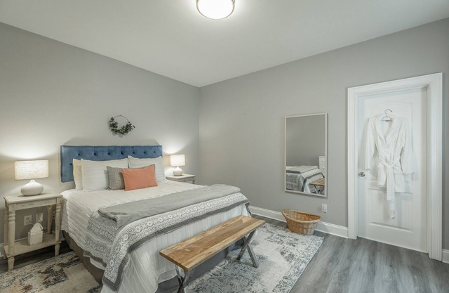 Purple Aster - a PMI Scenic City Vacation Rental