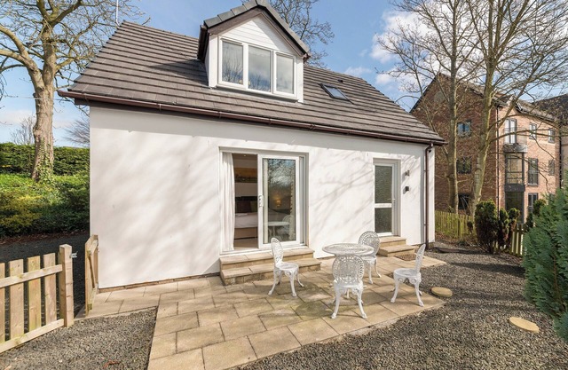 Quaint cottage, tastefully decorated and only five minutes’ walk from Alnmouth.