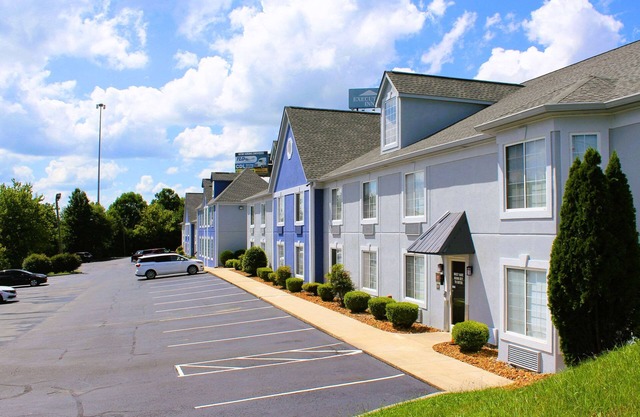 Quality Inn Crossville Near Cumberland Mountain State Park